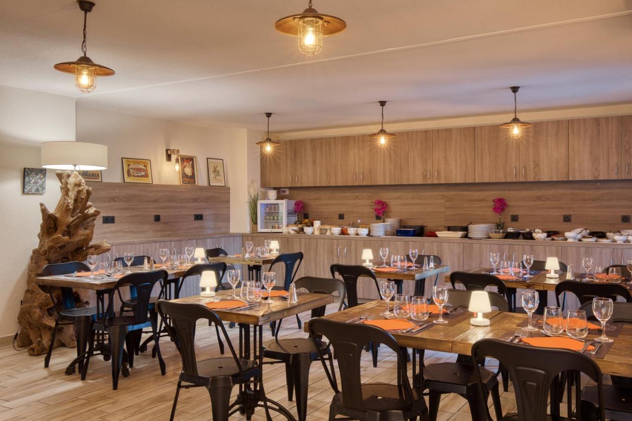 Best Western Le Vauban พุราเดส์ ภายนอก รูปภาพ