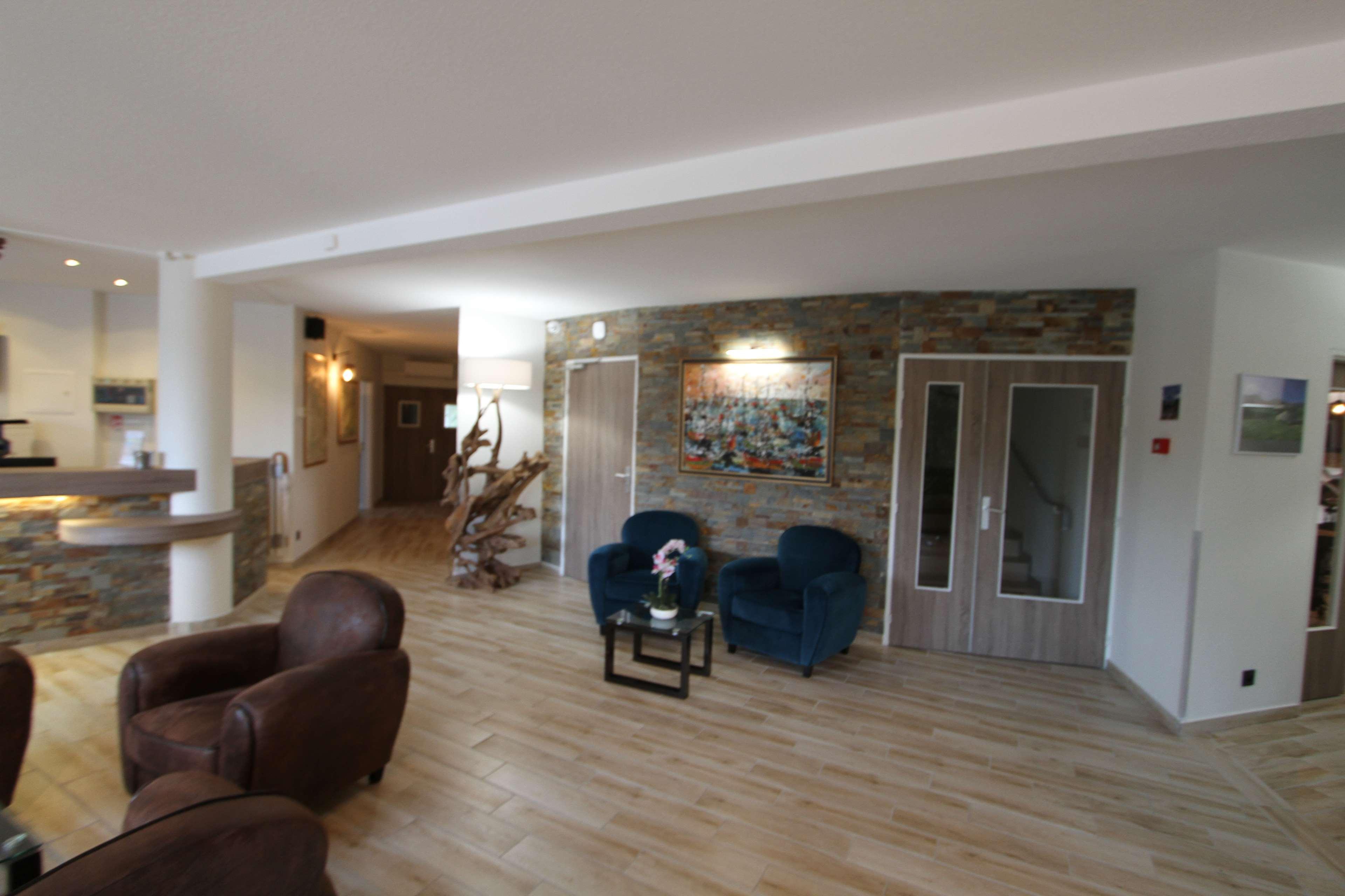 Best Western Le Vauban พุราเดส์ ภายนอก รูปภาพ